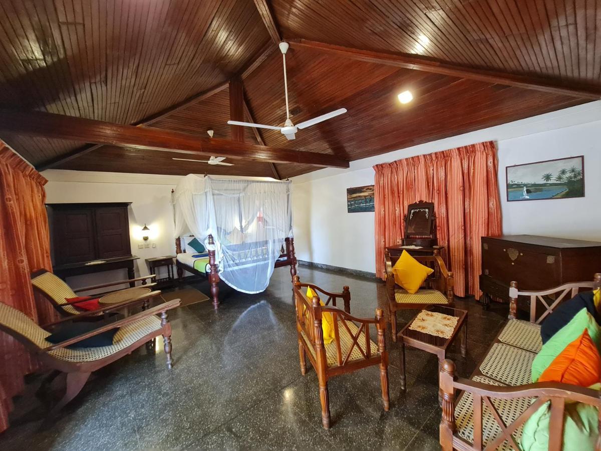 Star Beach Guest House Negombo Exteriör bild