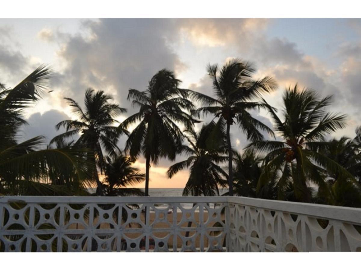 Star Beach Guest House Negombo Exteriör bild