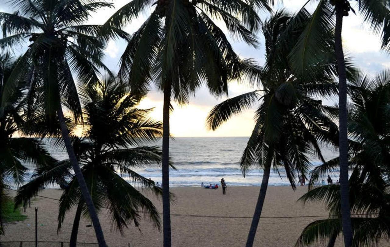 Star Beach Guest House Negombo Exteriör bild